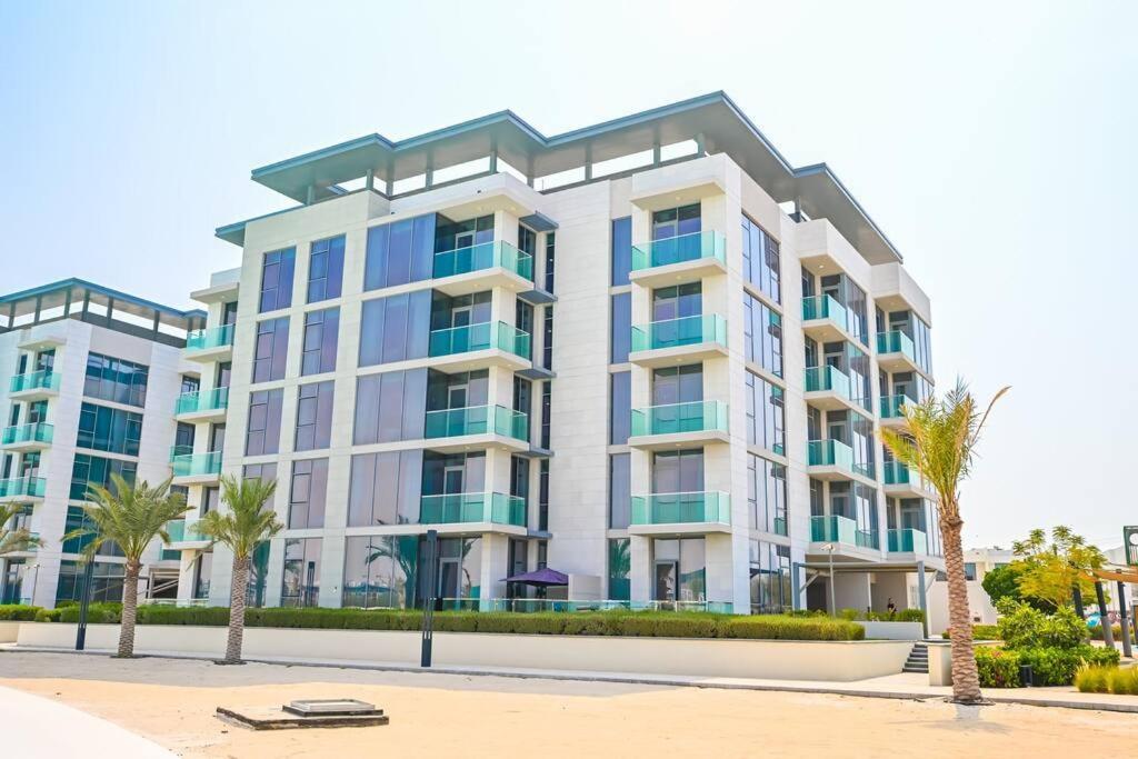 Ferienwohnung Luxe Shortlet - 1Br Oasis By Crystal Lagoon In District One Meydan Dubai Exterior foto