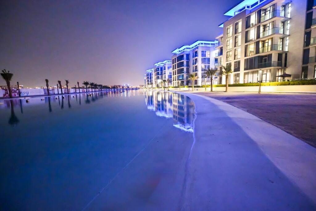 Ferienwohnung Luxe Shortlet - 1Br Oasis By Crystal Lagoon In District One Meydan Dubai Exterior foto